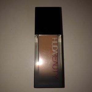 Huda Beauty Foundation